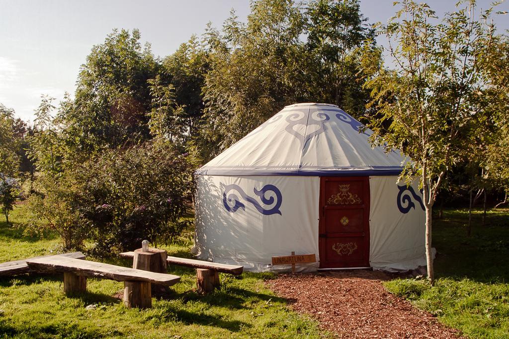 Plush Tents Yurt Village Chichester Chambre photo