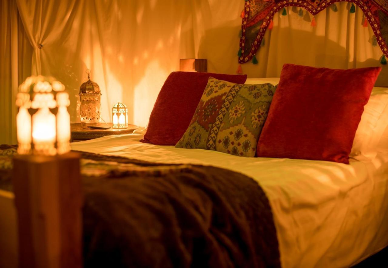 Plush Tents Yurt Village Chichester Extérieur photo